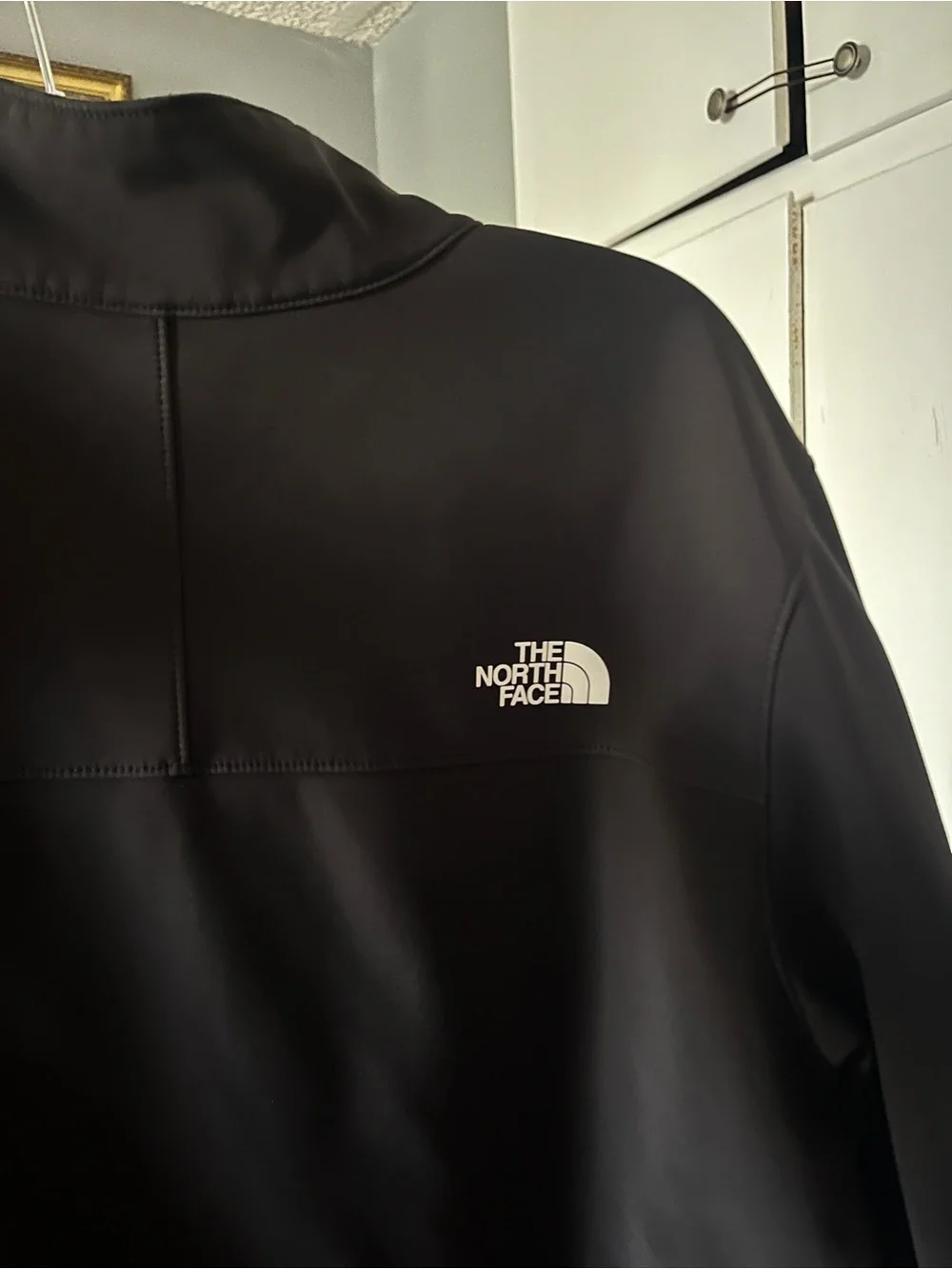 The North Face Men's Black Softshell Zip Jacket